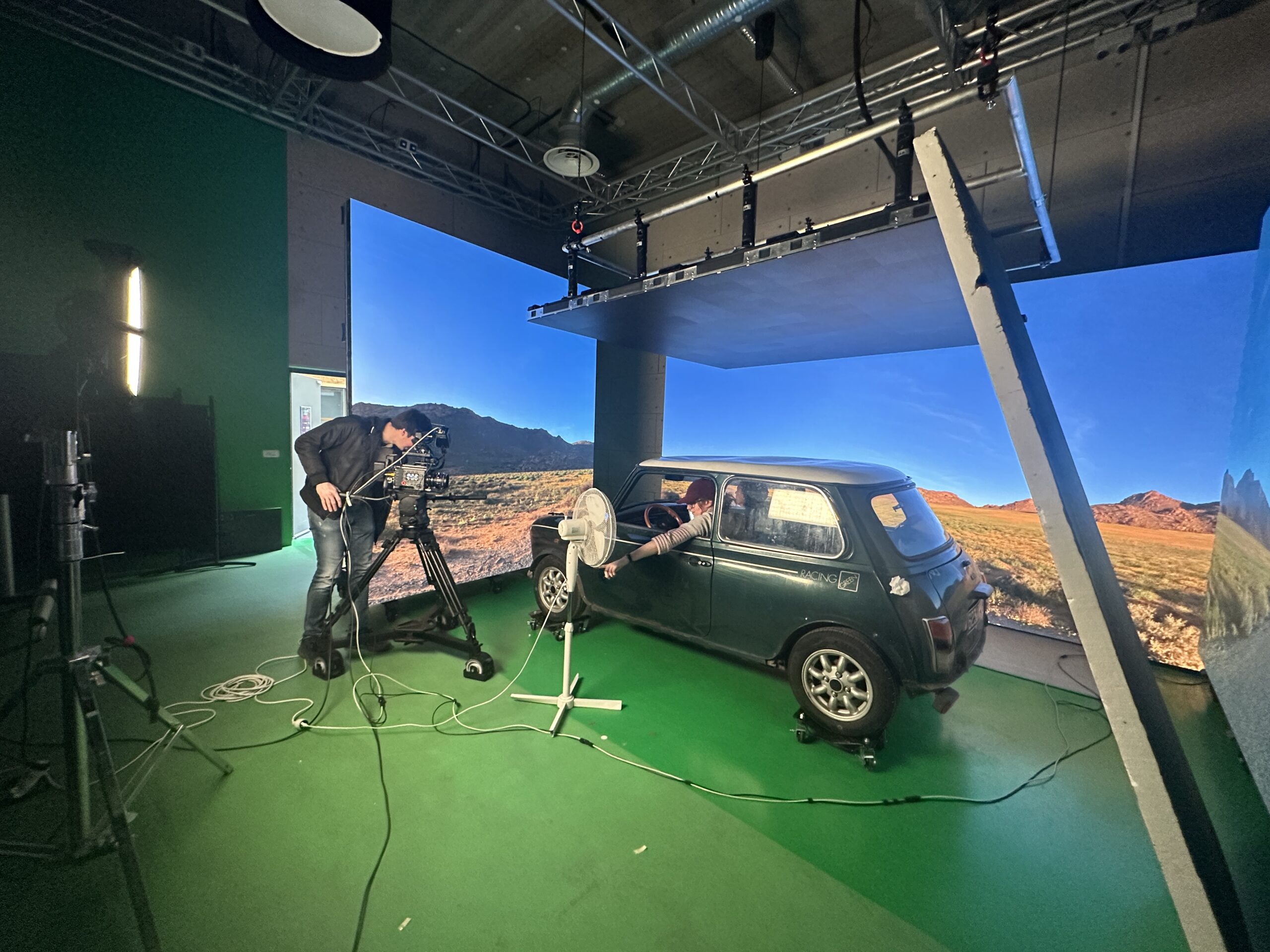 Atelier 3D temps réel INA × École Méliès avec Unreal Engine sur plateau